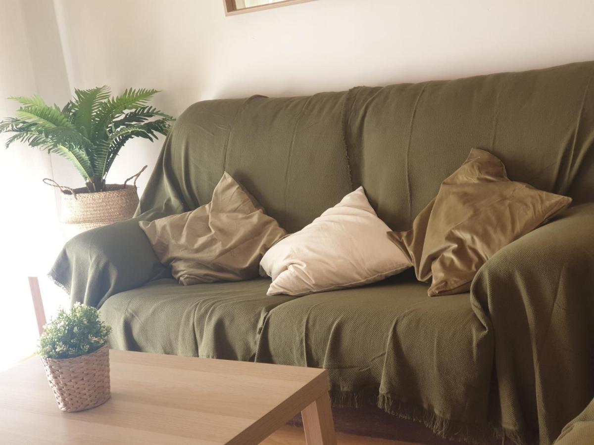Apartamento En Cuevas Del Becerro מראה חיצוני תמונה