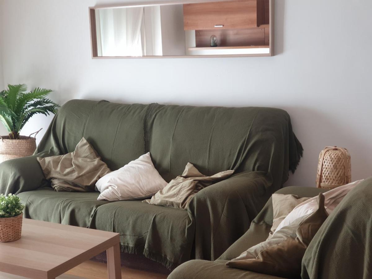 Apartamento En Cuevas Del Becerro מראה חיצוני תמונה